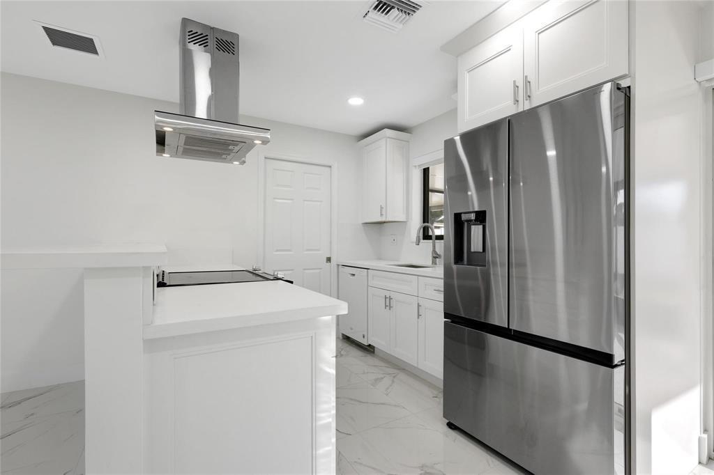 6374 SW 2nd Street, Margate FL 33068 photo 4