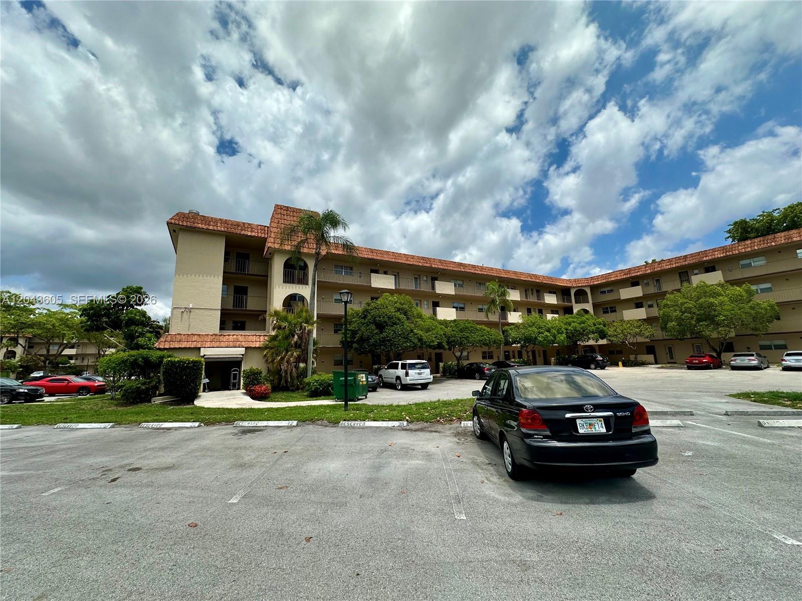 6201 N Falls Cir Dr # 212, Lauderhill FL 33319 photo 3