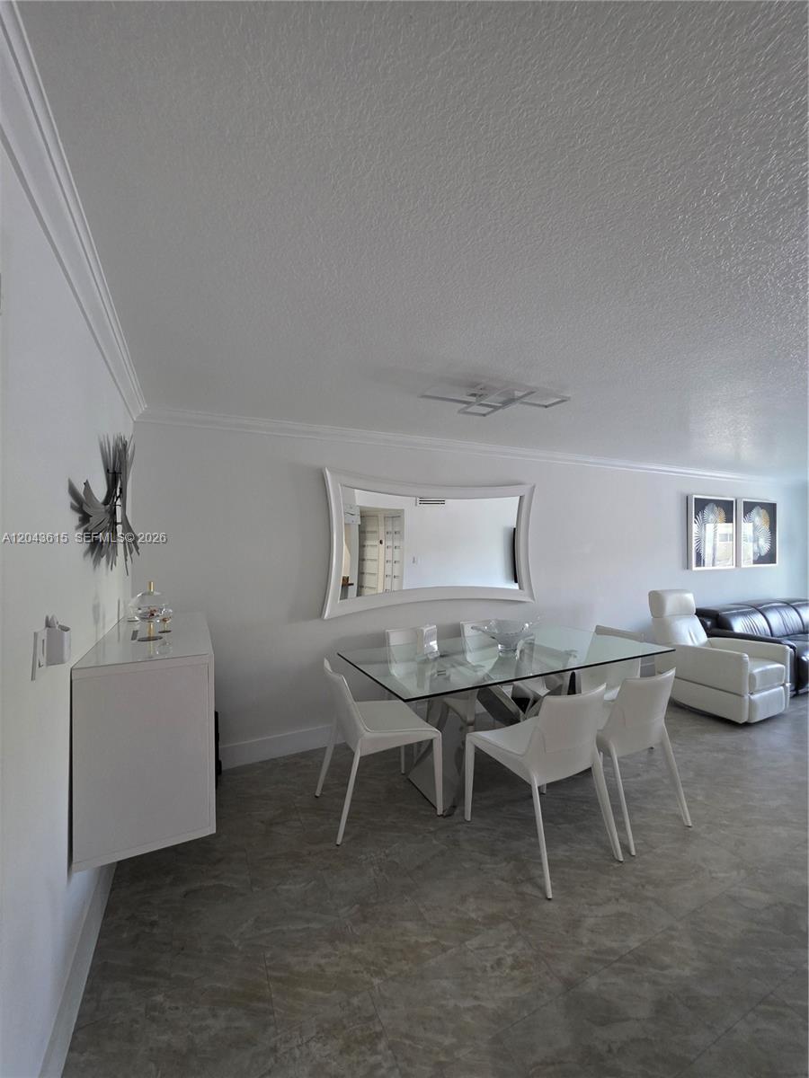 4670 W 13th Ln # 206, Hialeah FL 33012 photo 2