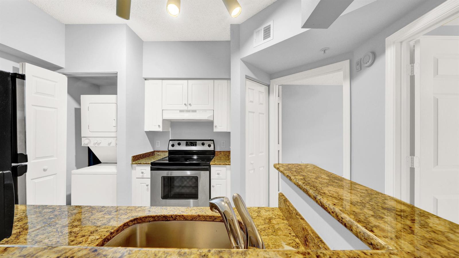 3106 Tuscany Way, Boynton Beach FL 33435 photo 2