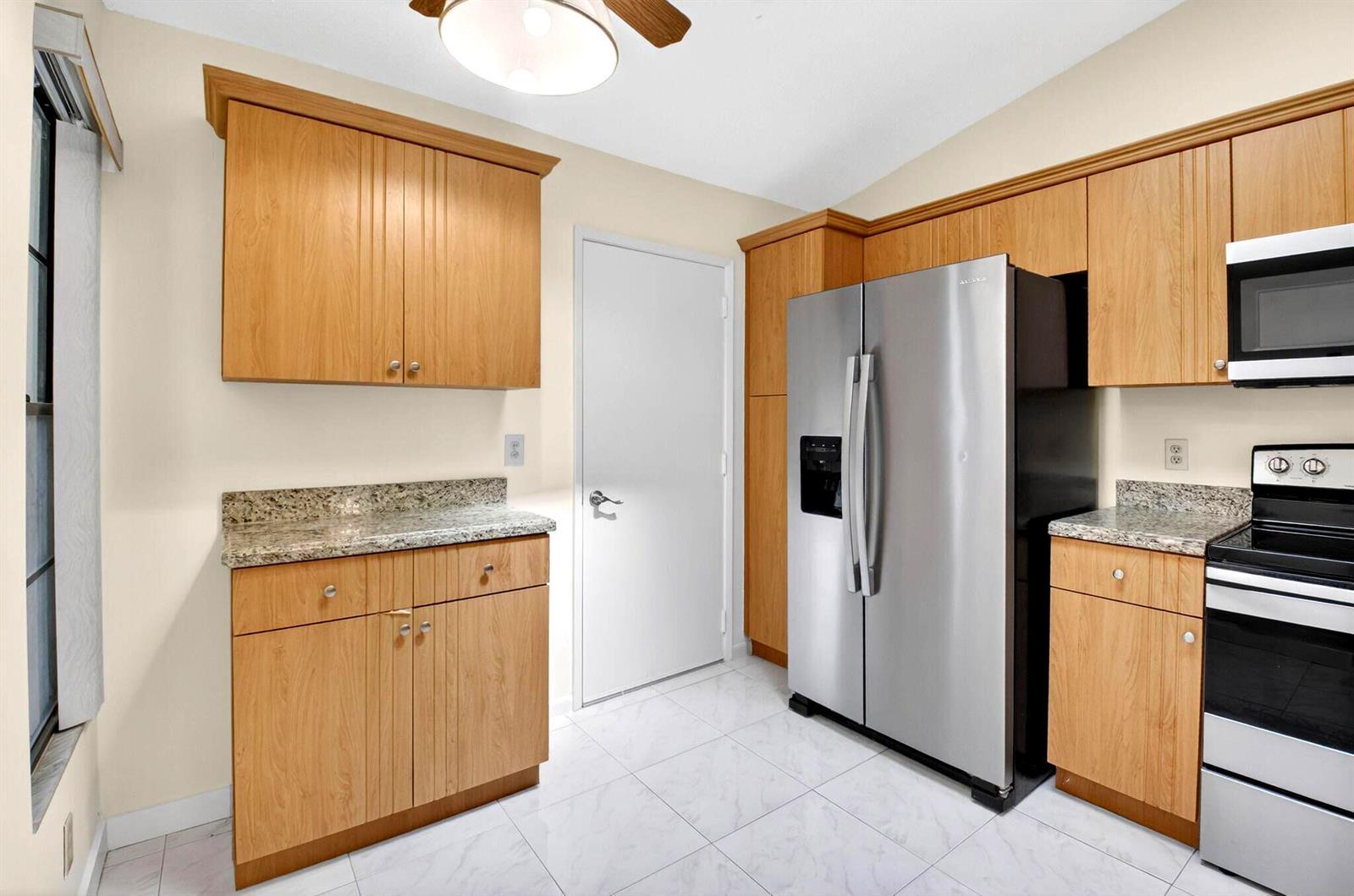 10938 Roebelini Palm Court # B, Boynton Beach FL 33437 photo 3
