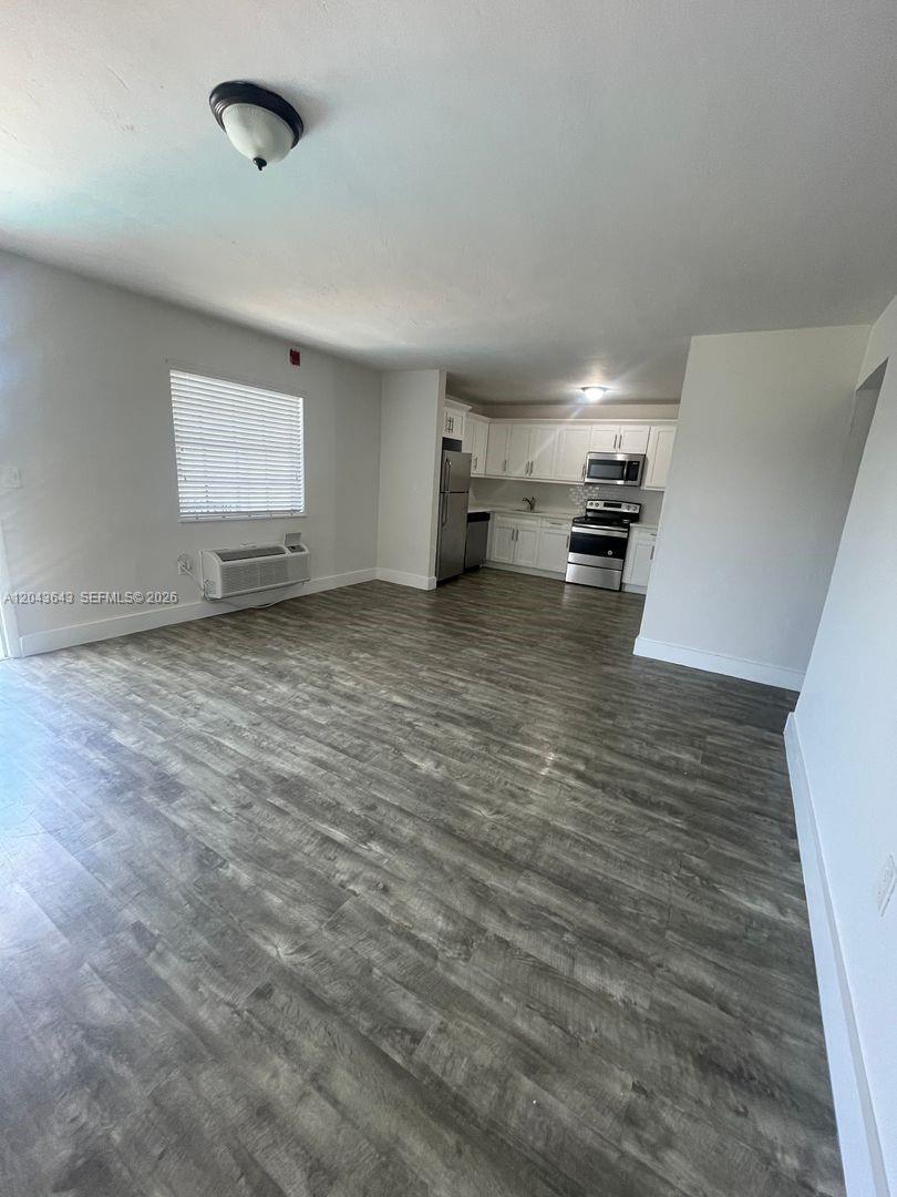 3270 W Trade Ave # 14, Miami FL 33133 photo 3