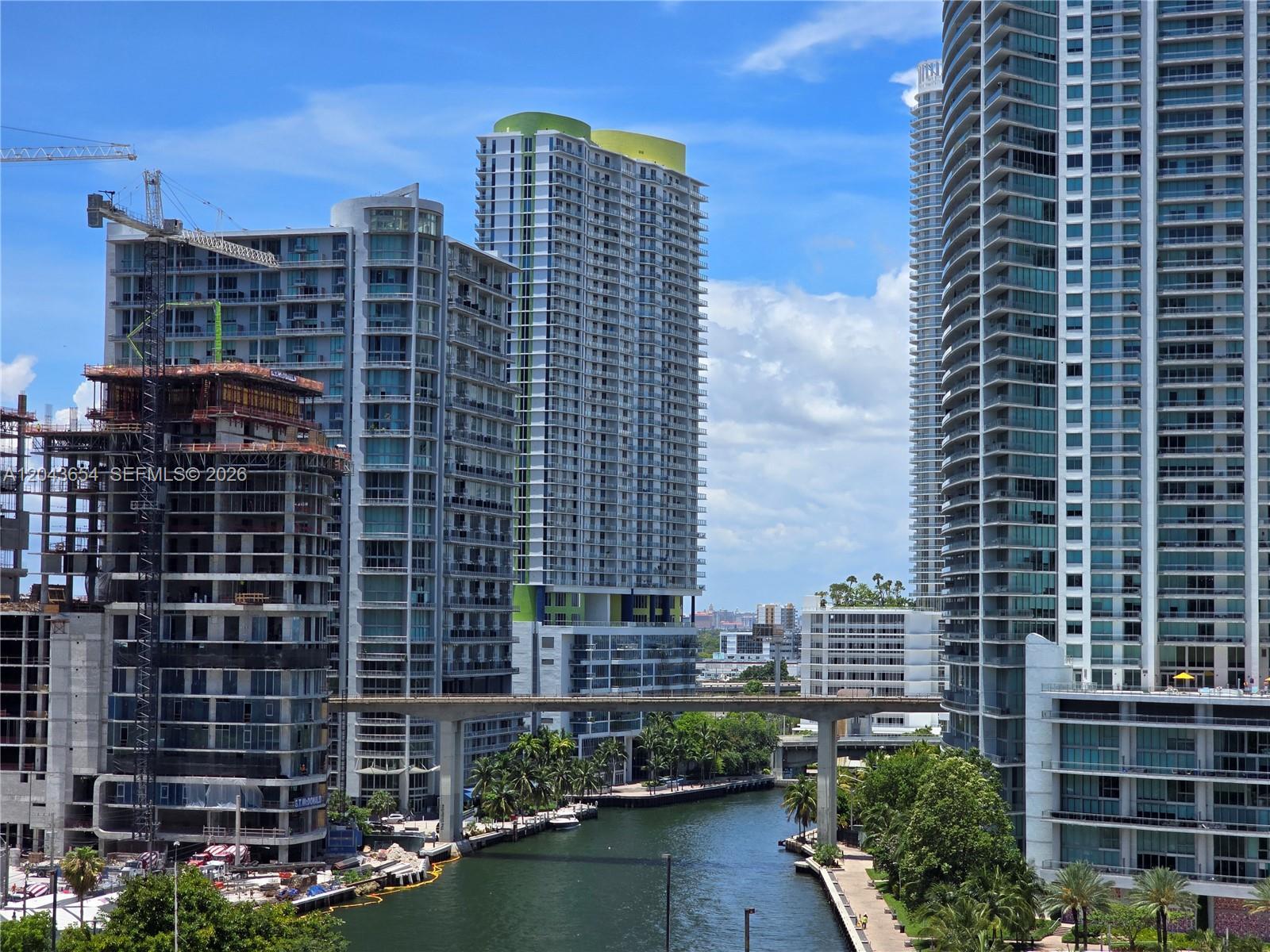 31 SE 5th # 1203, Miami FL 33131 photo 2