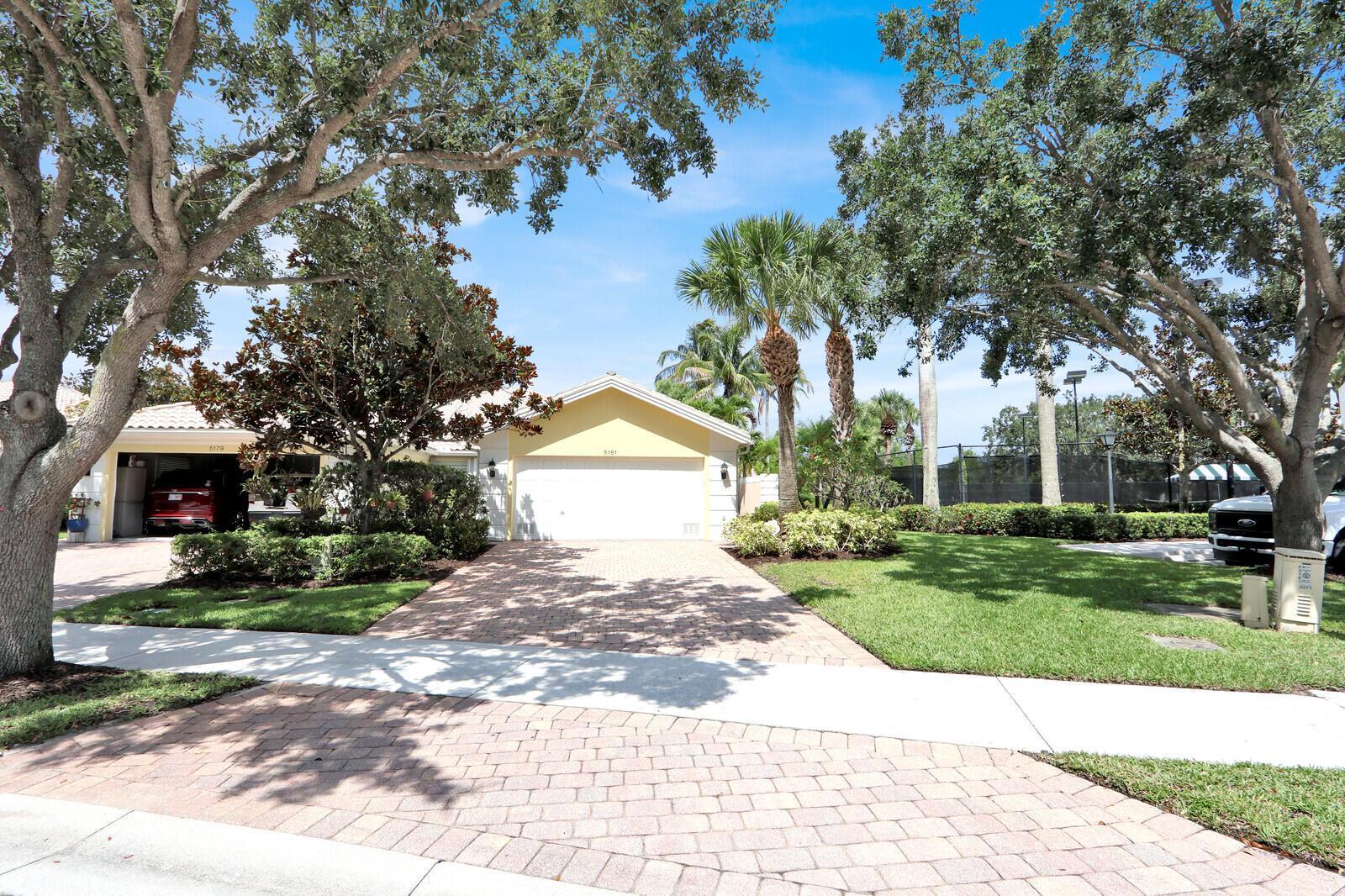 5181 Magnolia Bay Circle, Palm Beach Gardens FL 33418 photo 2