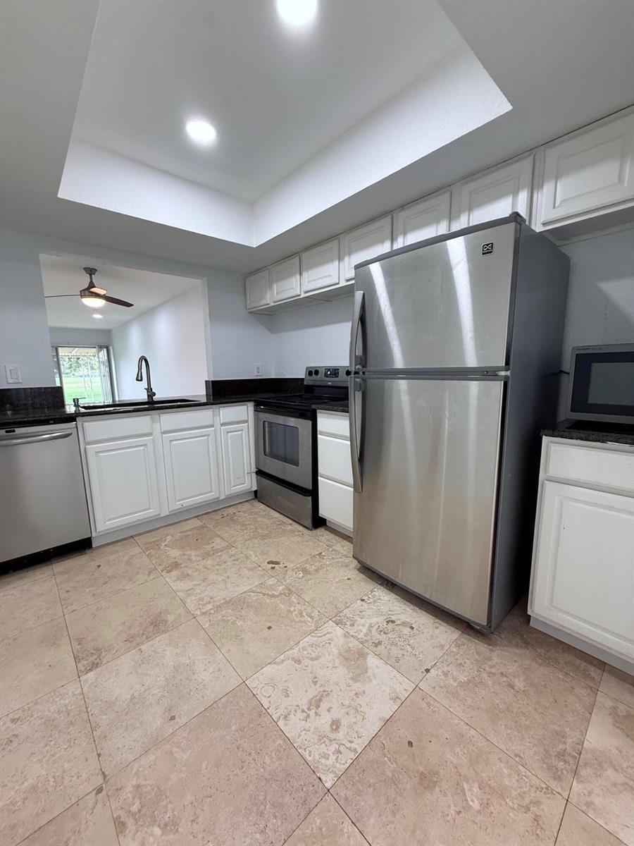 9640 NW 65th Street # D10, Tamarac FL 33321 photo 2