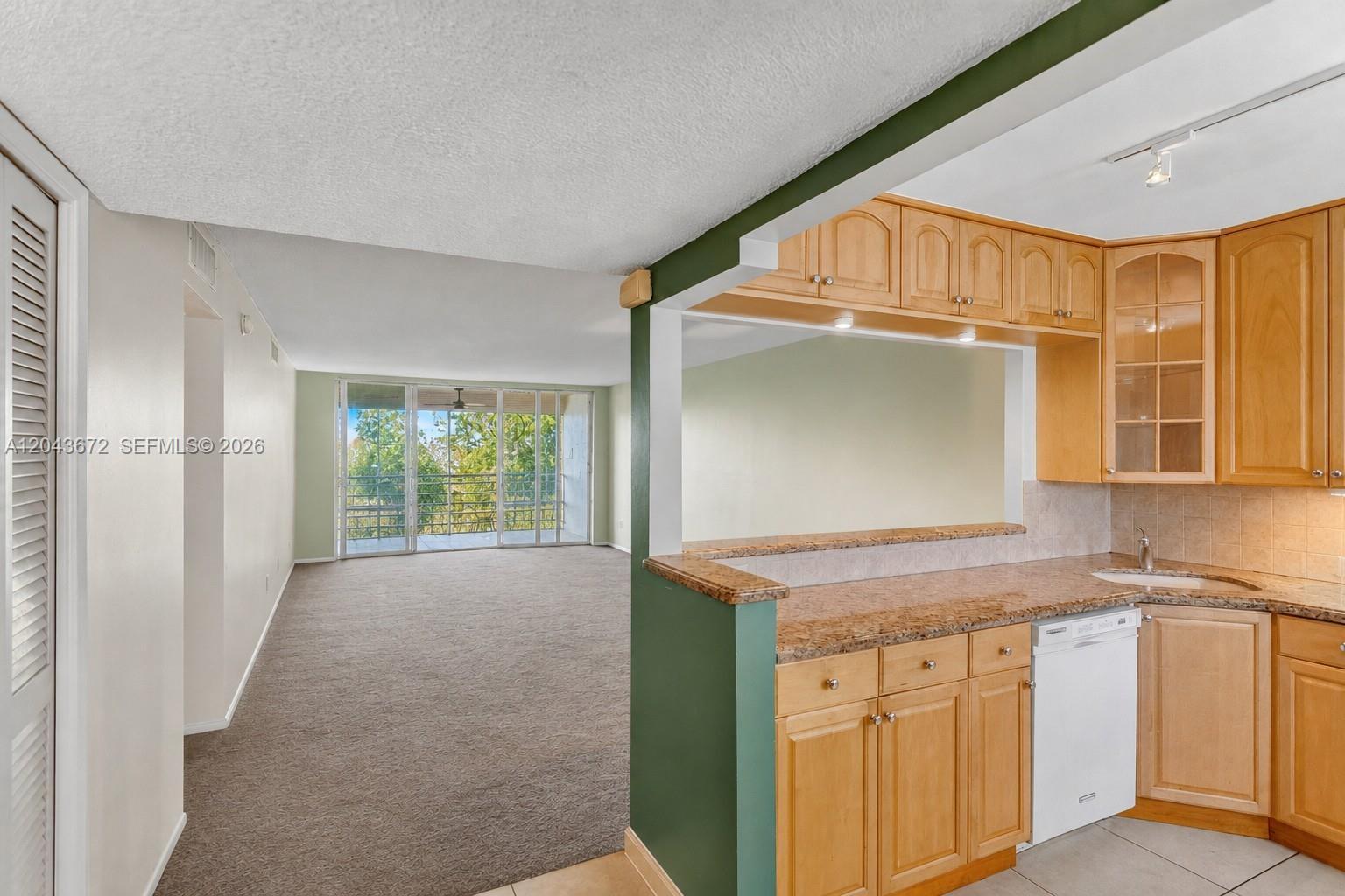 3010 N Course Dr # 510, Pompano Beach FL 33069 photo 4