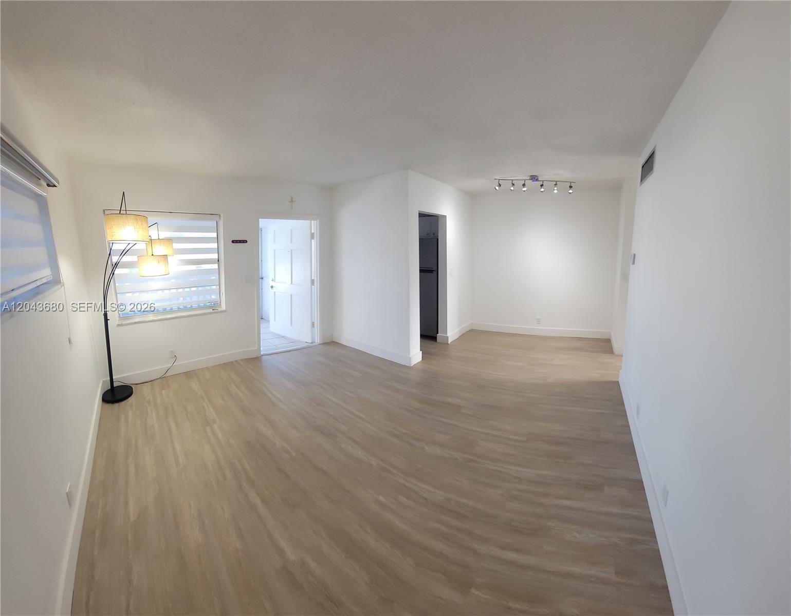 1700 Cleveland St # 203, Hollywood FL 33020