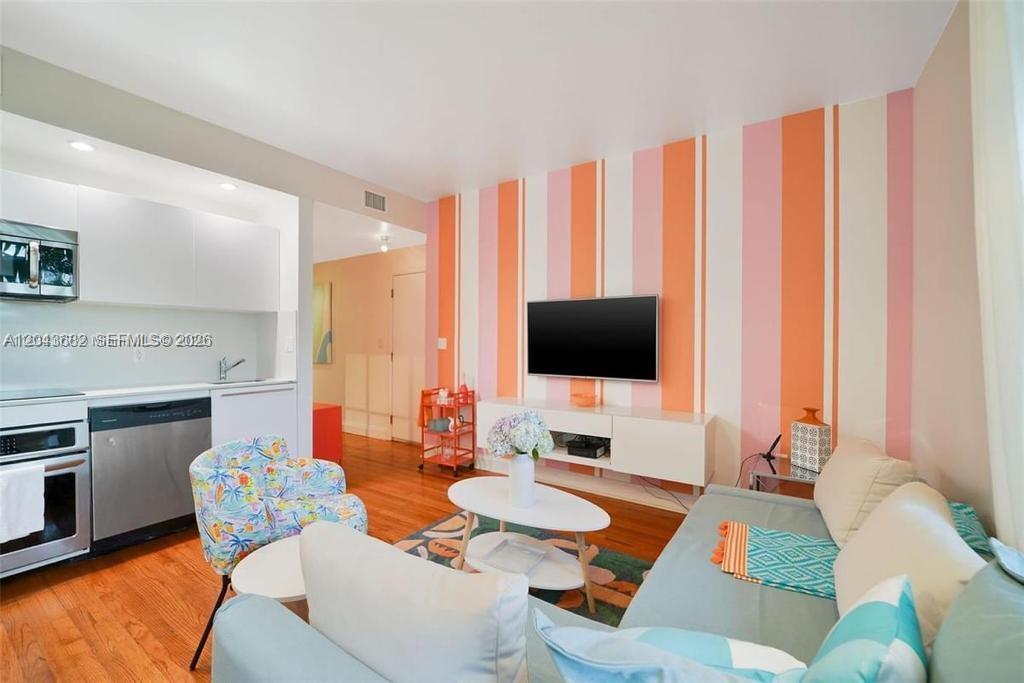 1410 Euclid Ave # 1, Miami Beach FL 33139 photo 4