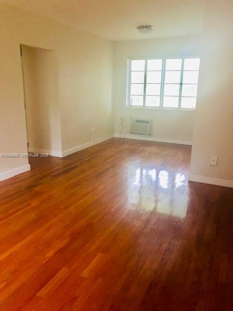 1008 E Ponce De Leon Blvd # 3, Coral Gables FL 33134 photo 2
