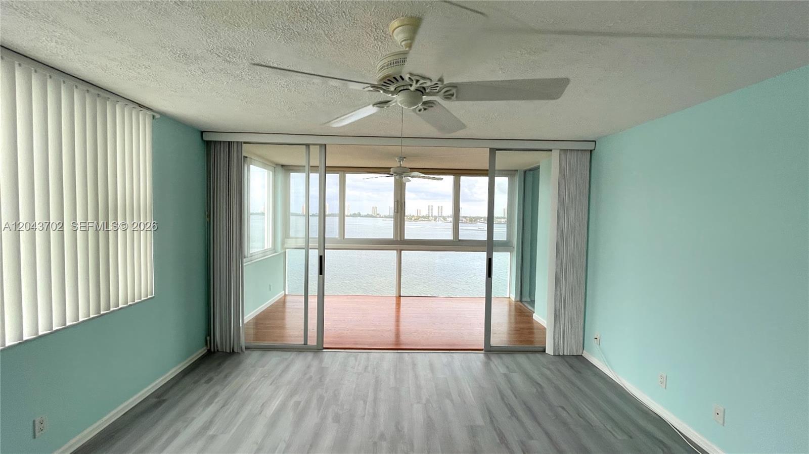 401 Lake Shore Dr # 801, Lake Park FL 33403 photo 4
