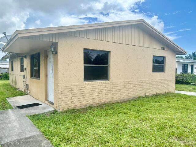 2951 NW 8th Street, Pompano Beach FL 33069 photo 2