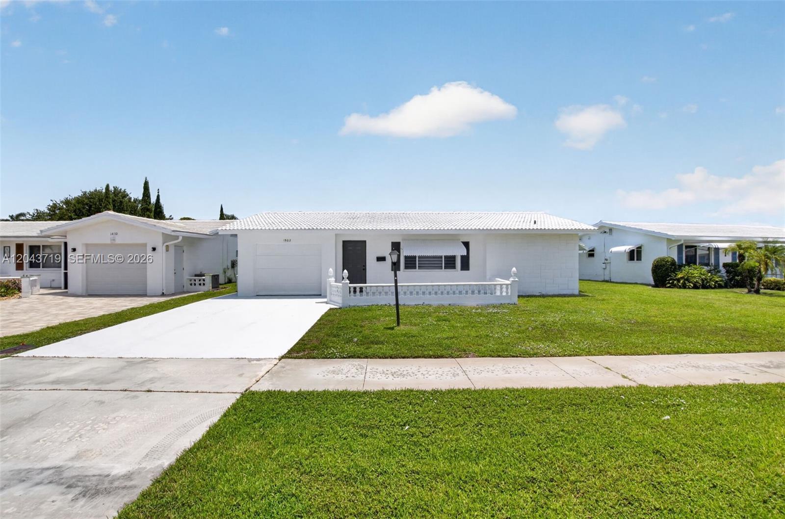 1502 SW 17th Ave, Boynton Beach FL 33426 photo 2