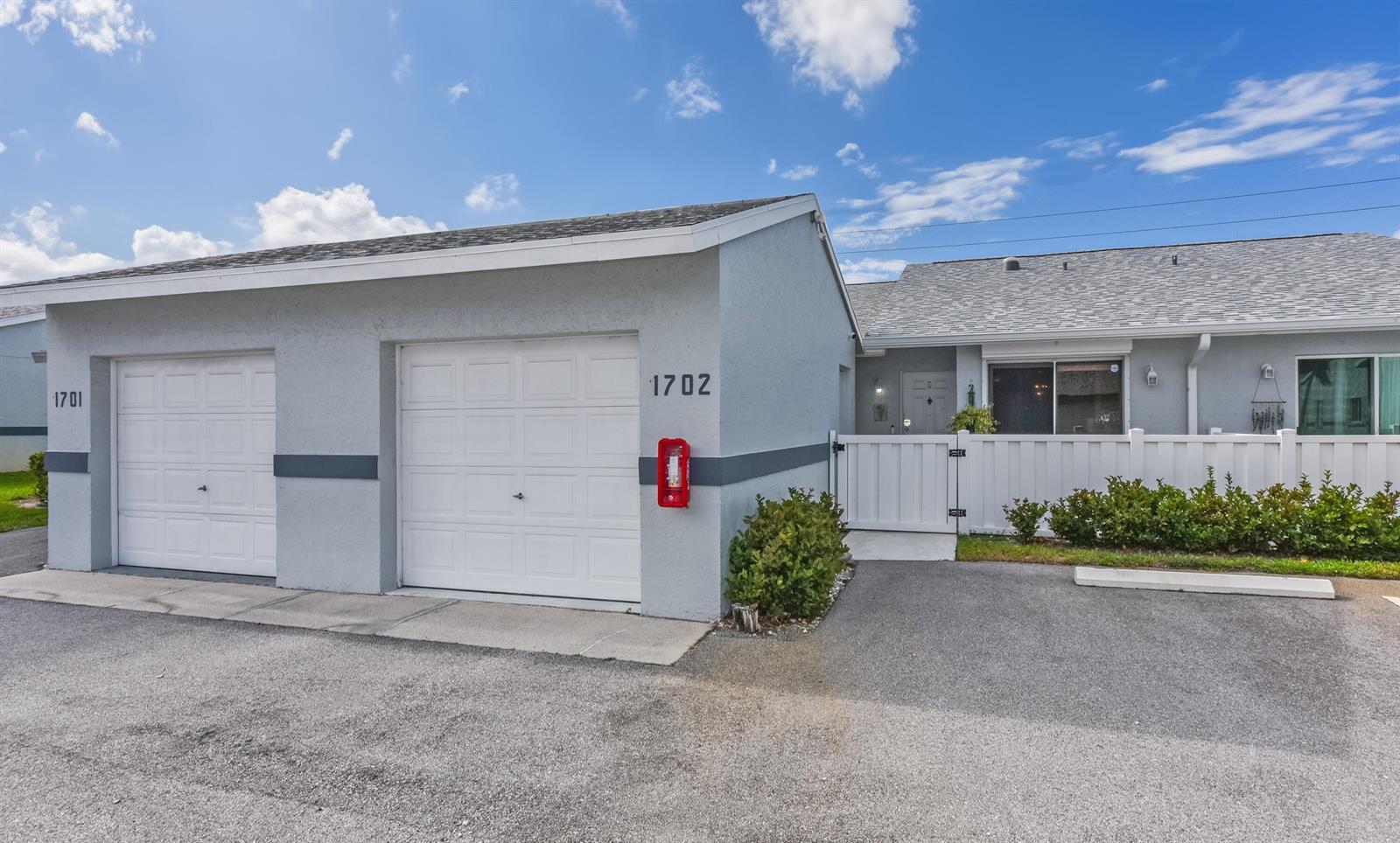 2641 W Gately Drive W # 1702, West Palm Beach FL 33415 photo 2