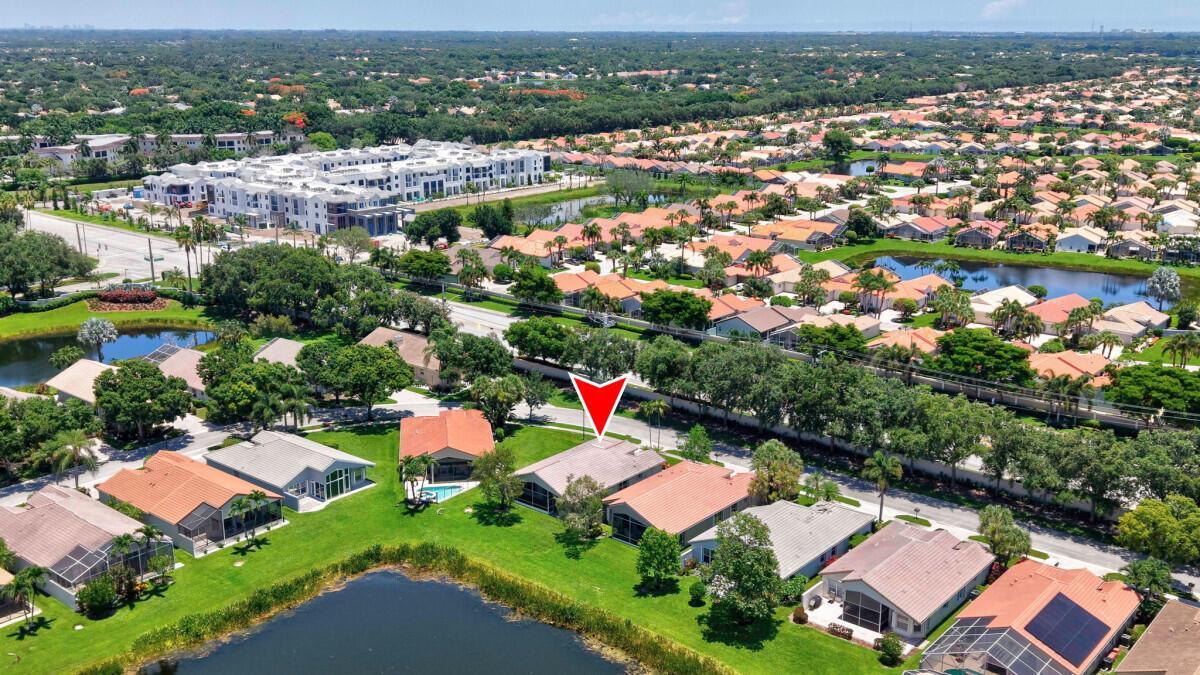 11709 Castellon Court, Boynton Beach FL 33437 photo 2