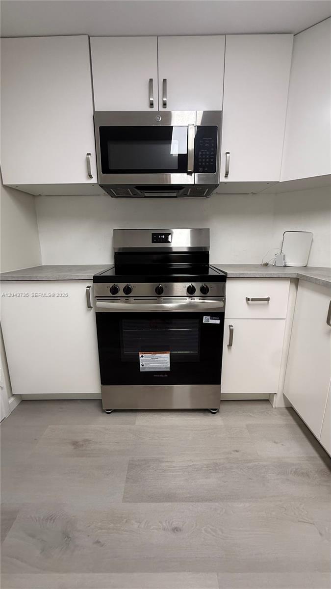 300 Bayview Dr # 211, Sunny Isles Beach FL 33160 photo 4