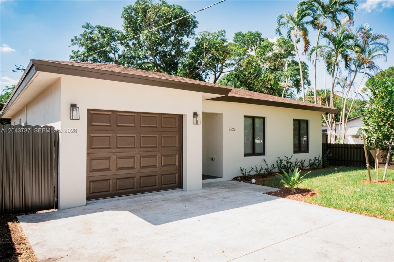 2522 NW 9th Pl, Fort Lauderdale FL 33311