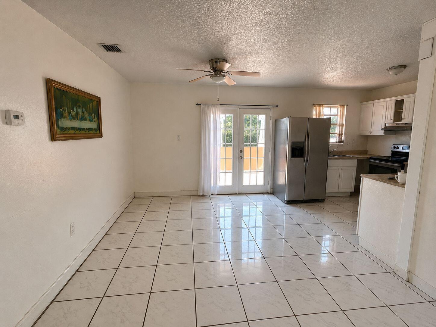 4210 W 10th Court, Hialeah FL 33012 photo 4