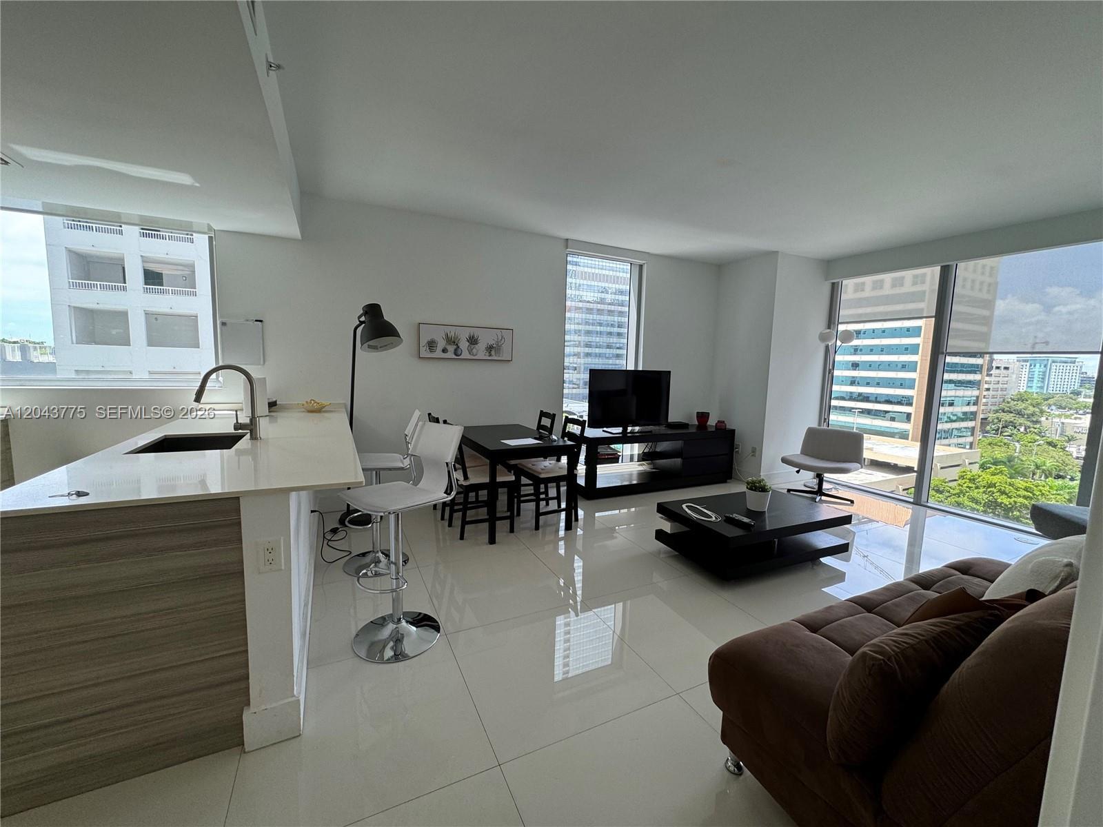 1300 Brickell Bay Dr # 901, Miami FL 33131