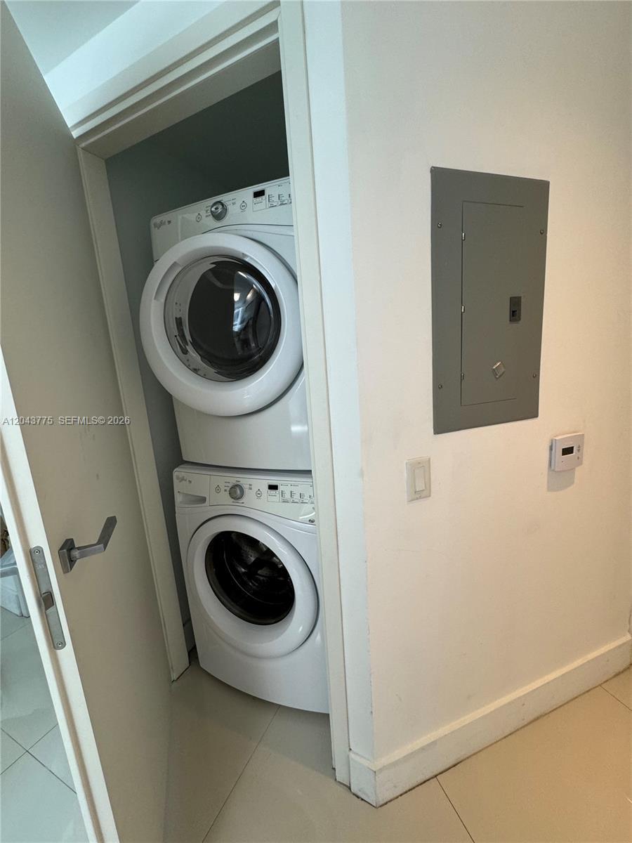 1300 Brickell Bay Dr # 901, Miami FL 33131 photo 5