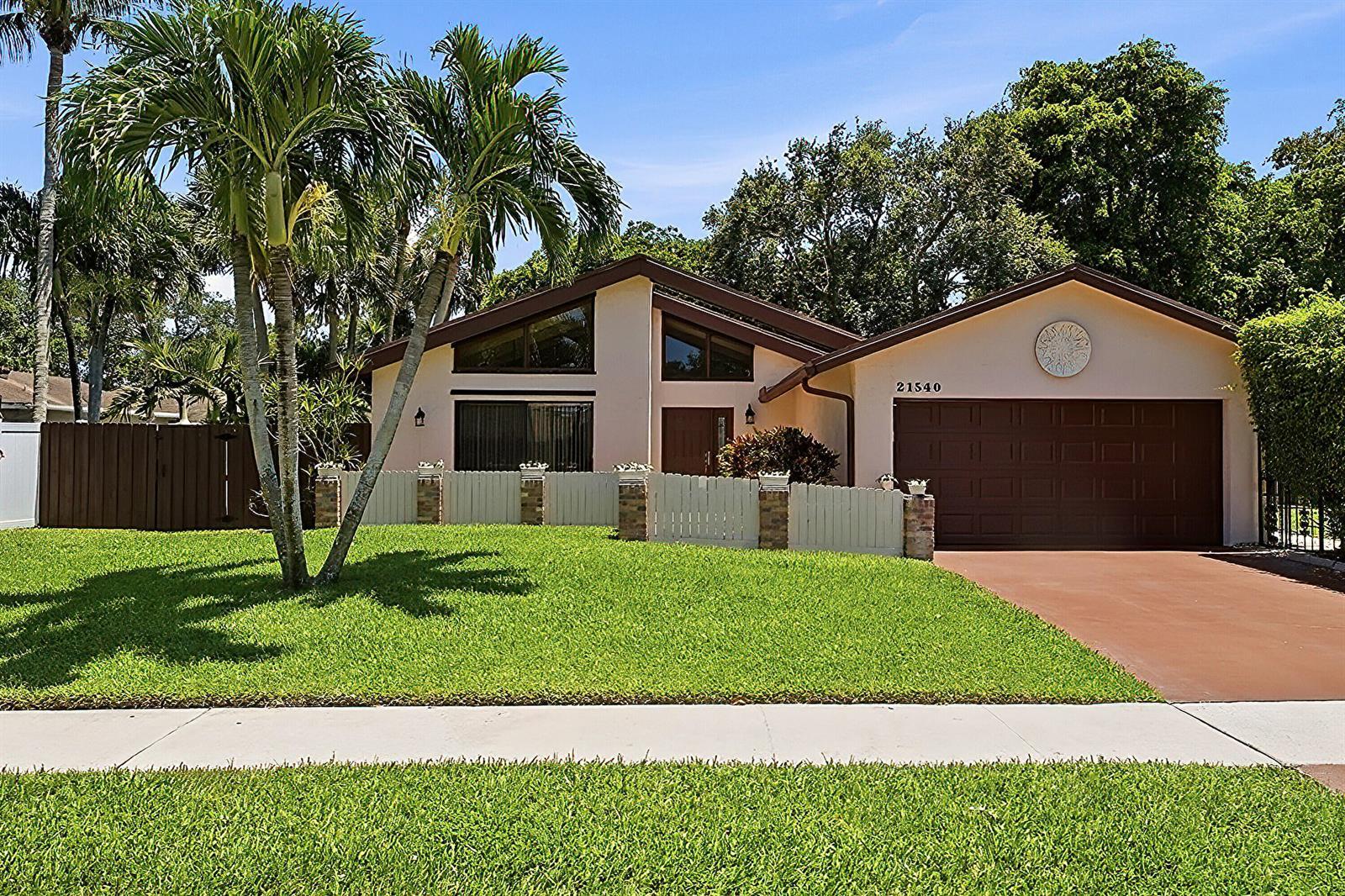 21540 Kapok Circle, Boca Raton FL 33433