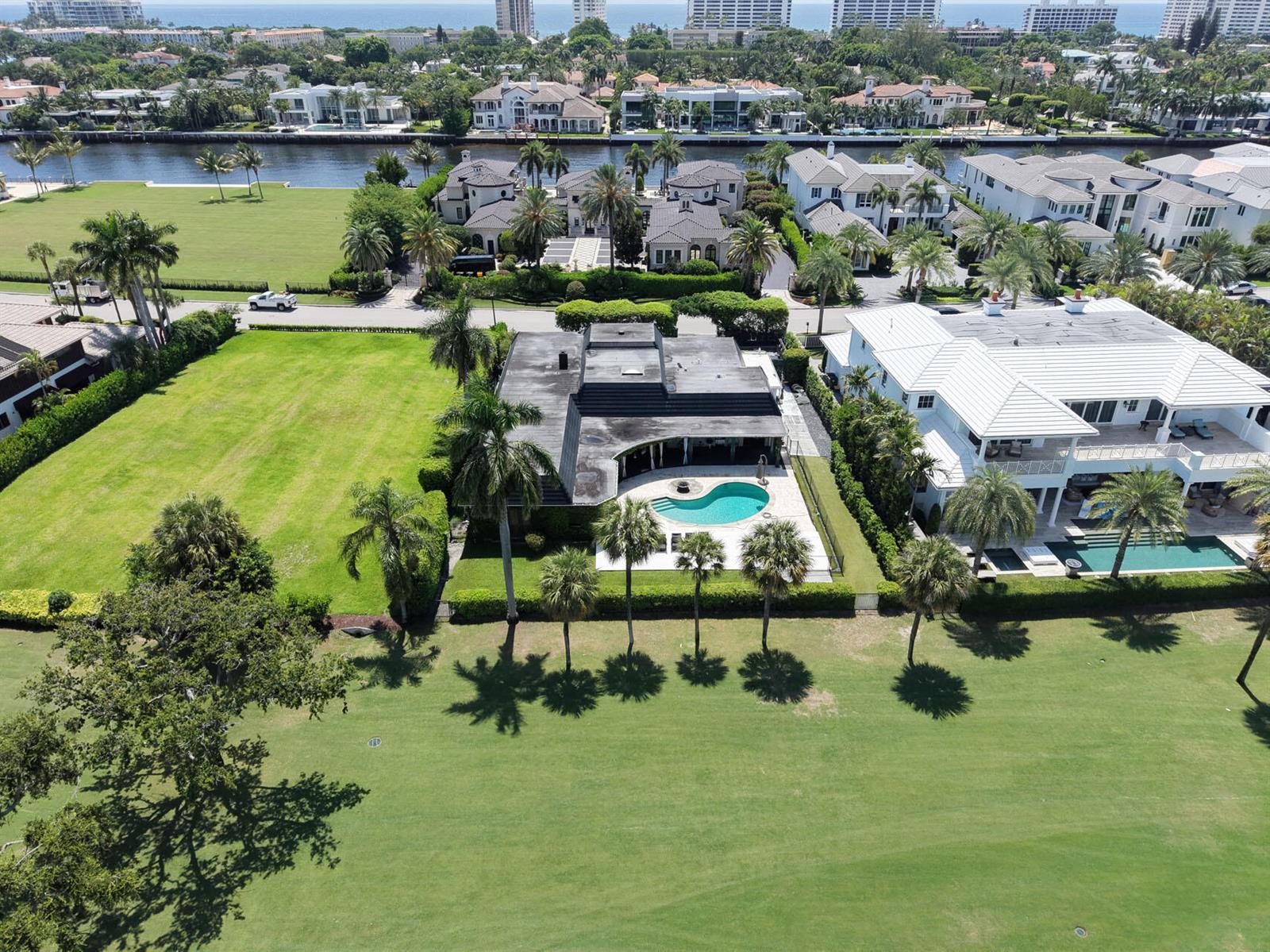 1877 Royal Palm Way, Boca Raton FL 33432 photo 3