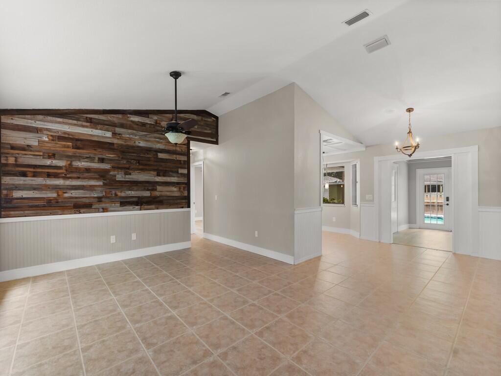 5612 Deleon Avenue, Fort Pierce FL 34951 photo 5