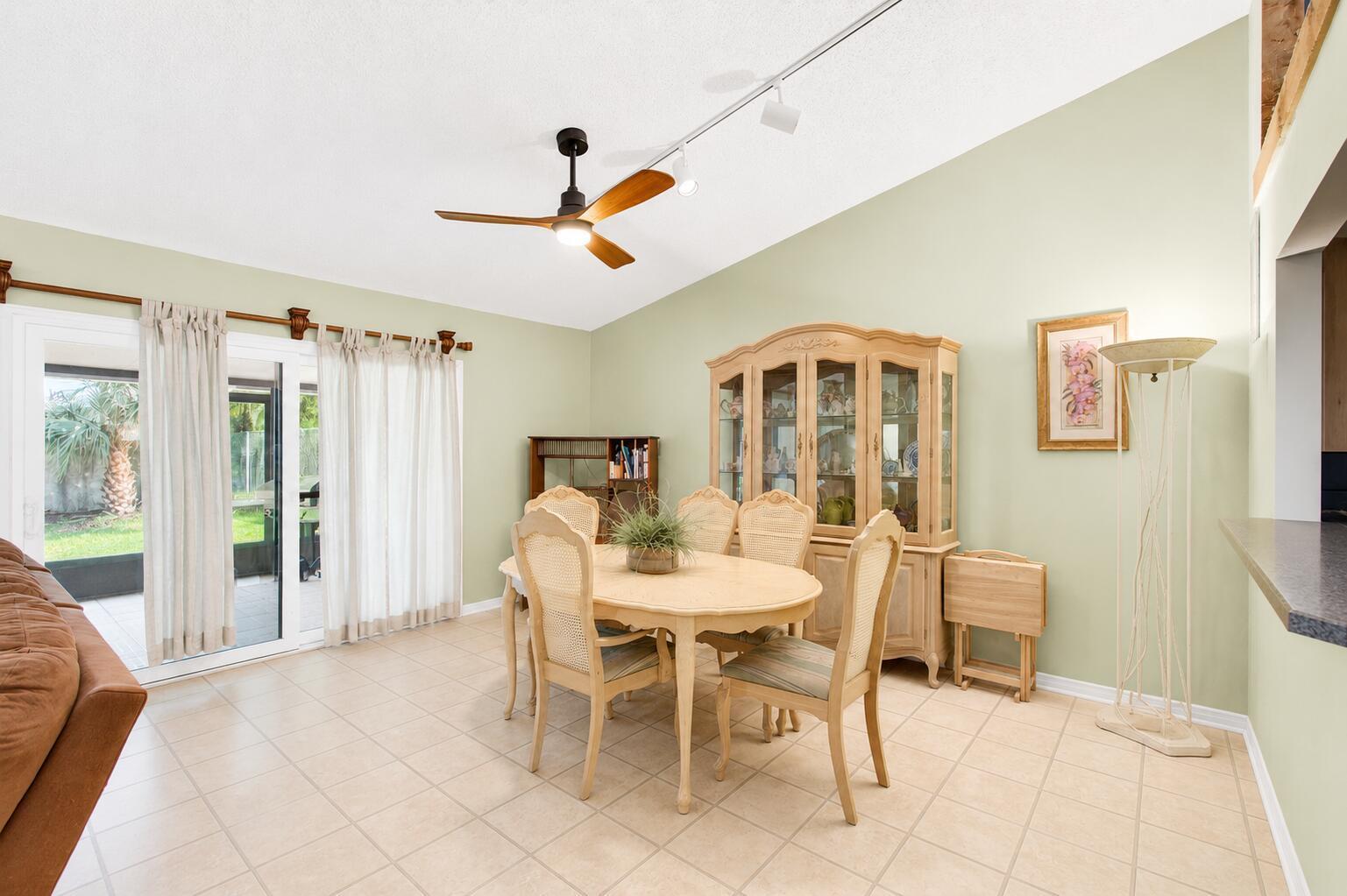 2400 SW 19th Avenue, Boynton Beach FL 33426 photo 5