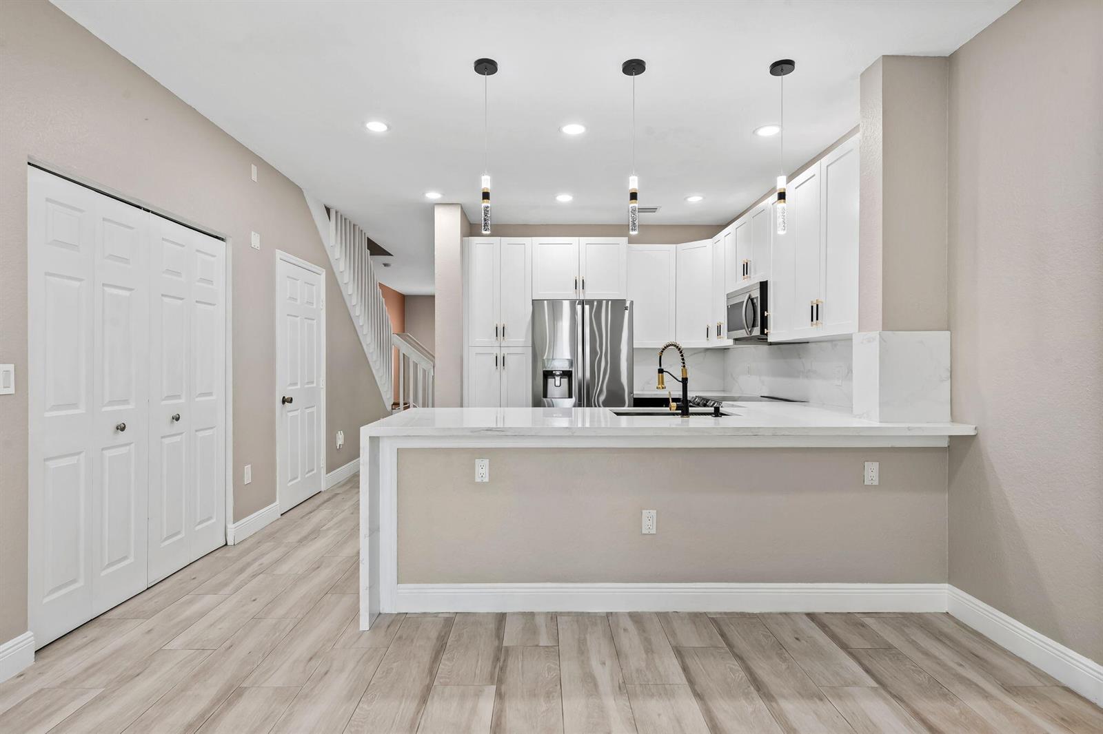 7920 Catalina Circle, Tamarac FL 33321 photo 5