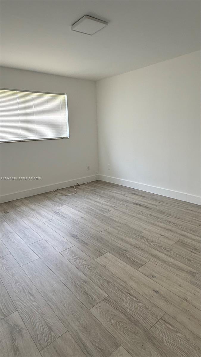 411 SE 10th St # 3, Hallandale Beach FL 33009 photo 2