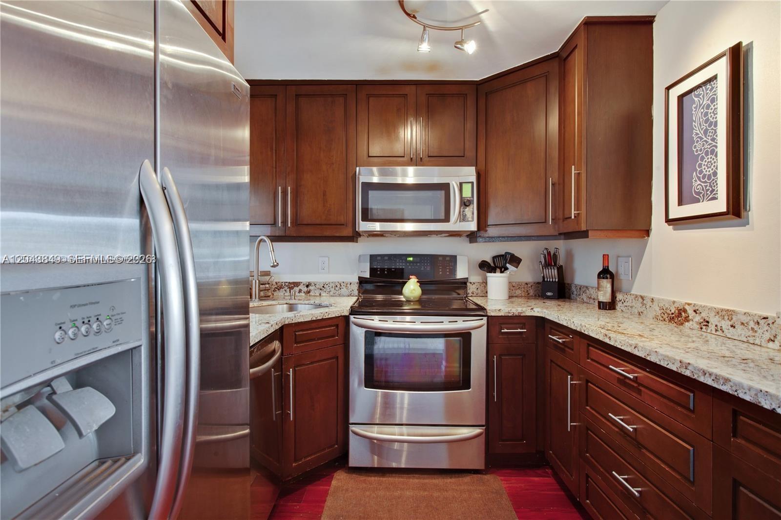 1610 Lenox Ave # 301, Miami Beach FL 33139 photo 4