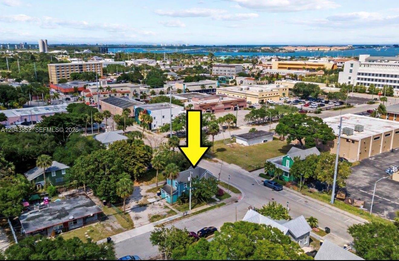 700 Boston Ave Apt C, Fort Pierce FL 34950