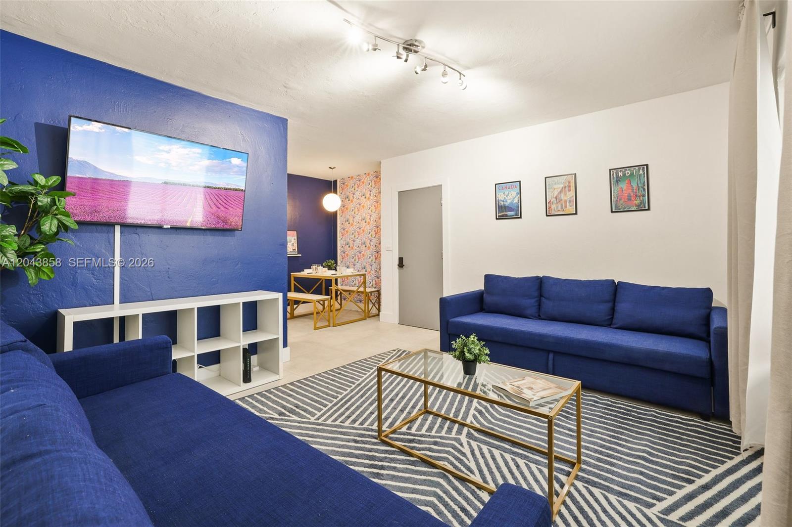7340 Harding Ave # 4, Miami Beach FL 33141 photo 2
