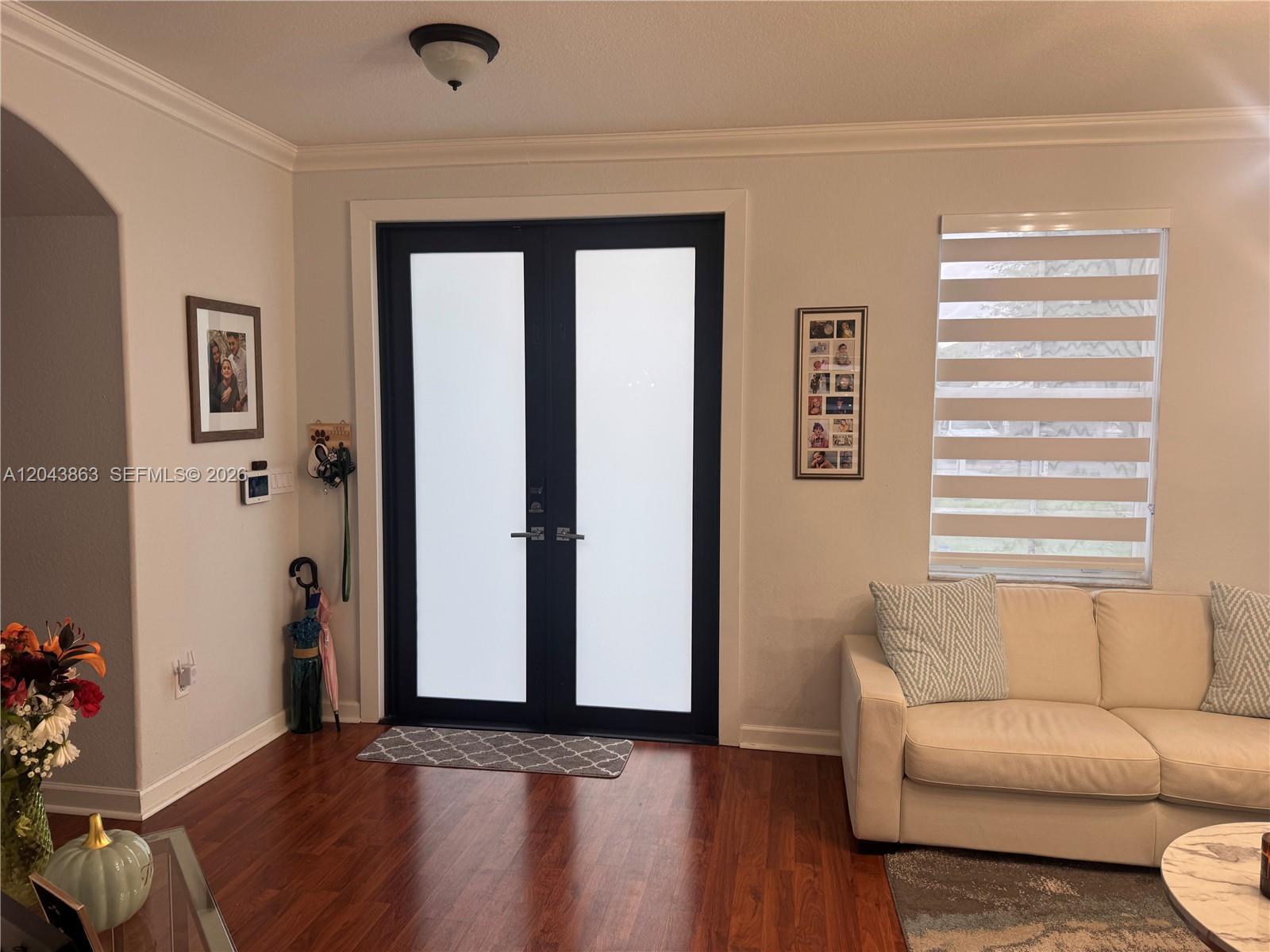 15376 SW 13th Ter, Miami FL 33194 photo 3