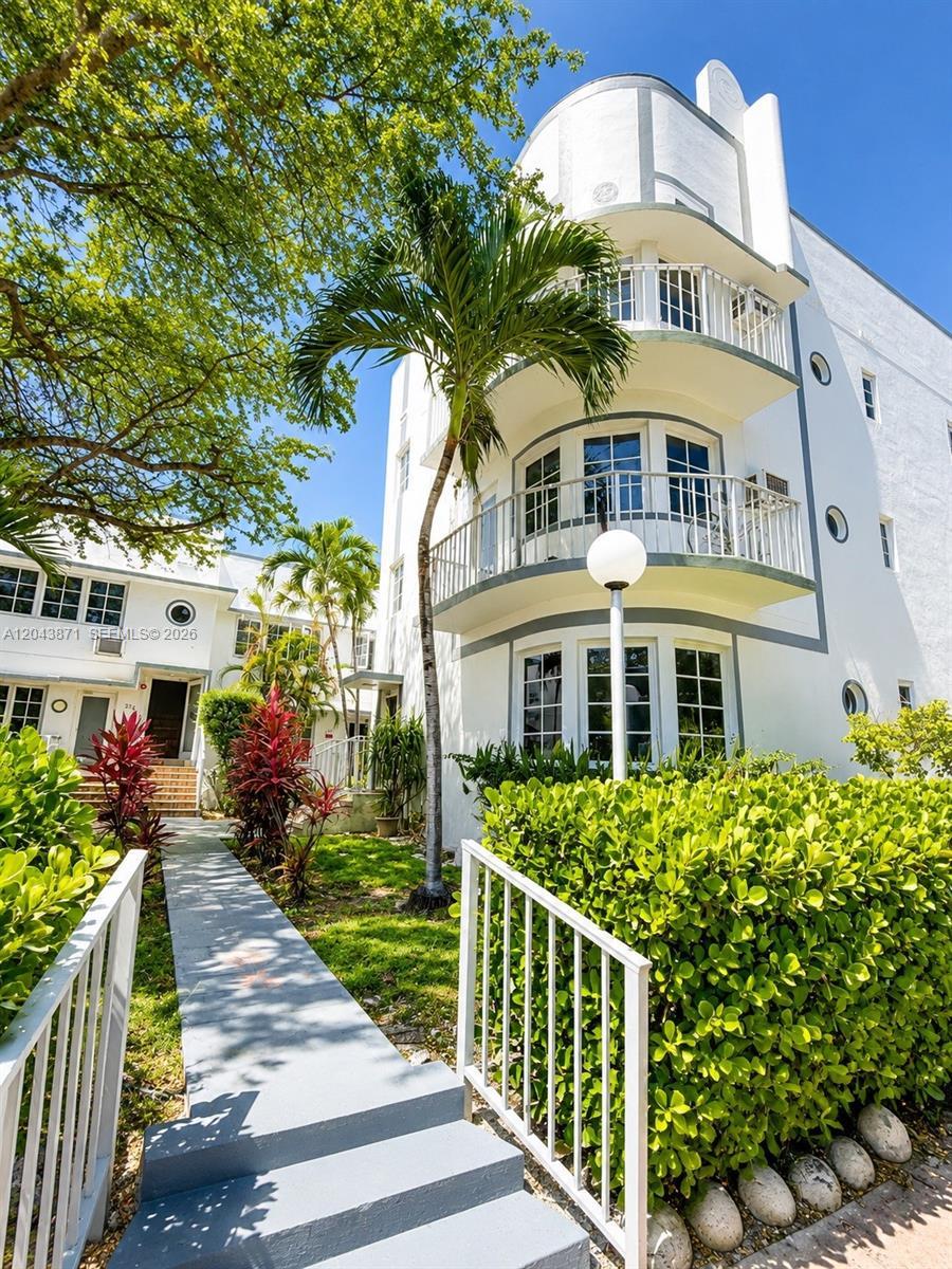 322 25th St # 12, Miami Beach FL 33140