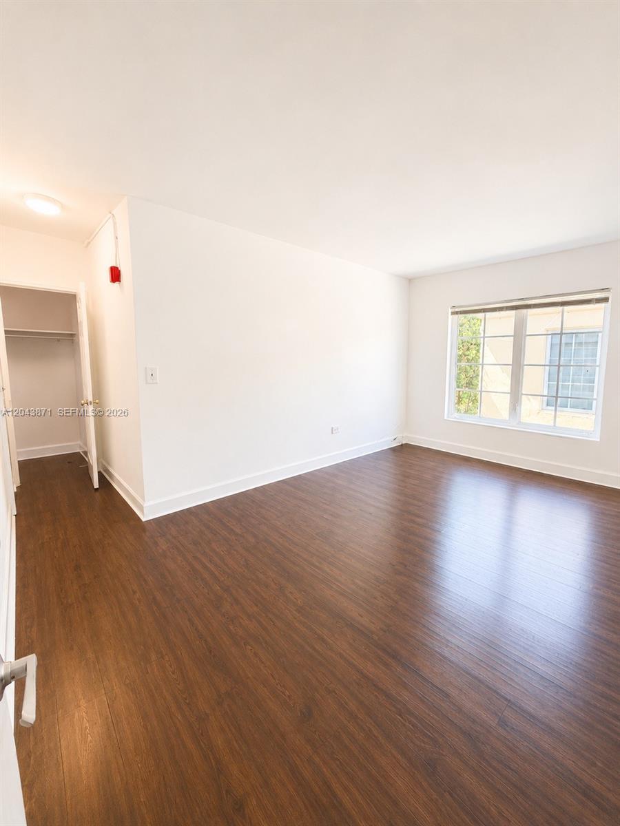 322 25th St # 12, Miami Beach FL 33140 photo 4