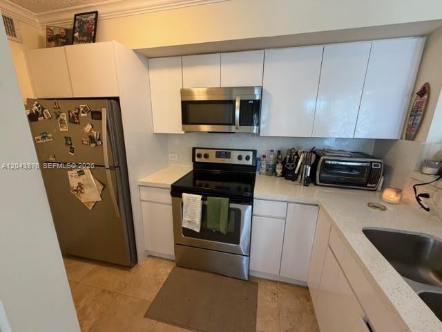 11155 SW 5th Pl # 205, Pembroke Pines FL 33025 photo 3