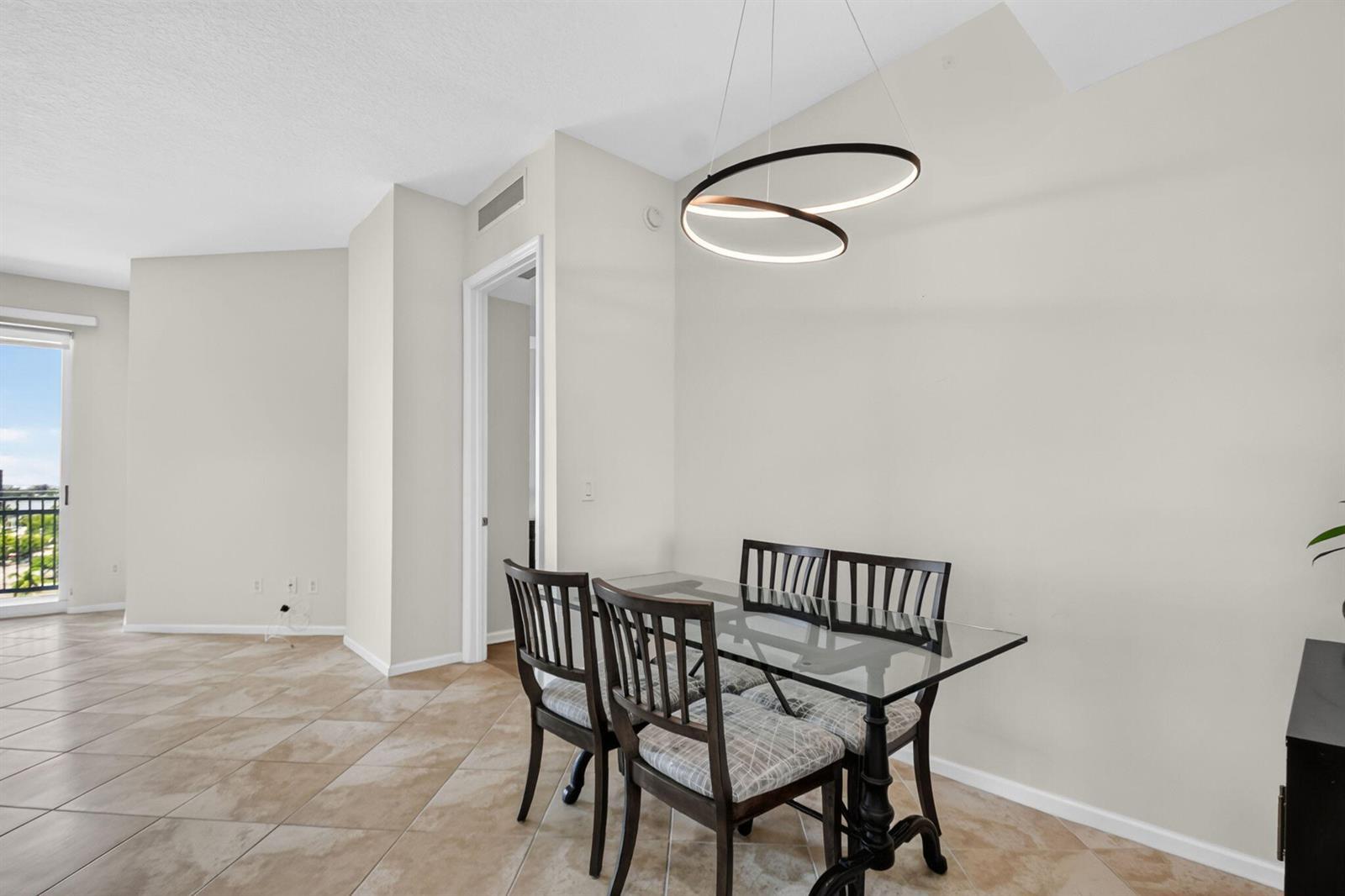 403 S Sapodilla Avenue # 706, West Palm Beach FL 33401 photo 4