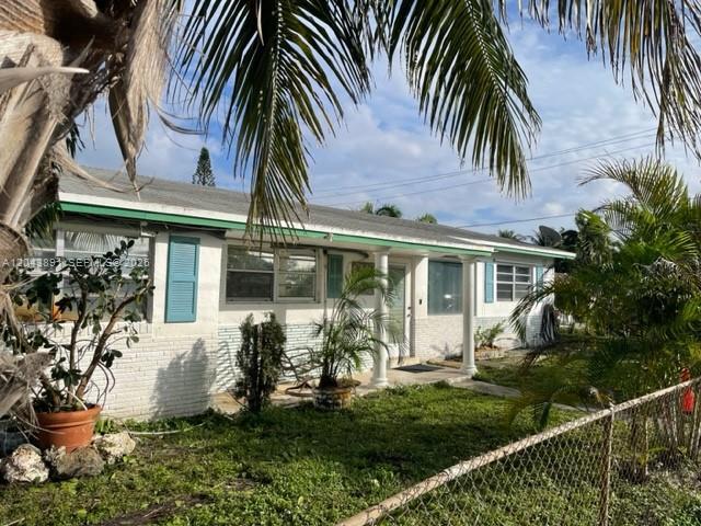 West Park, FL 33023 photo 2