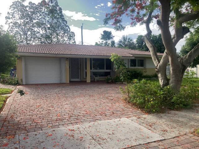 490 SE 3rd Avenue, Pompano Beach FL 33060