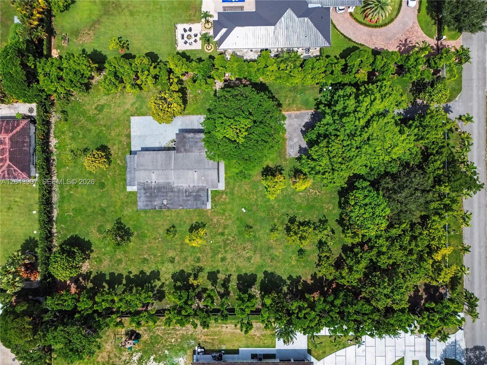 11380 SW 93rd St, Miami FL 33176