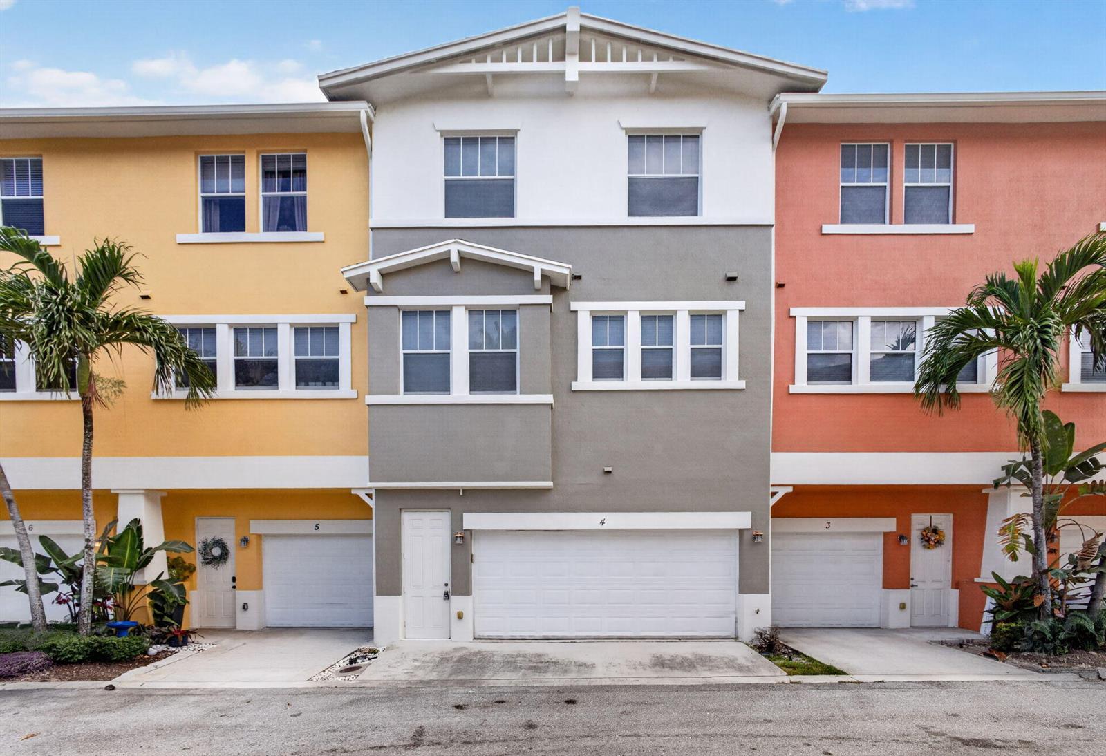 430 Amador Lane # 4, West Palm Beach FL 33401