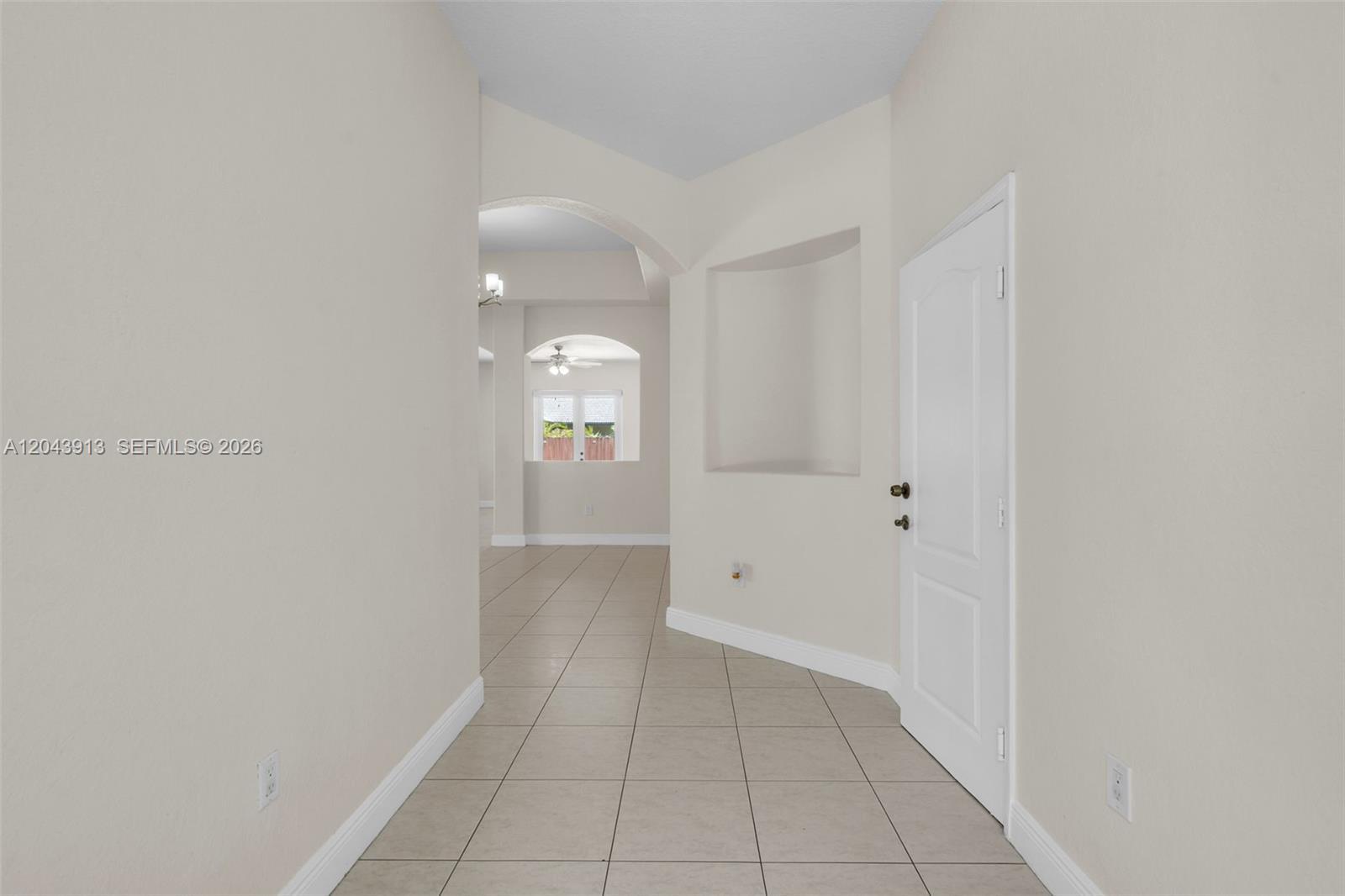 8757 NW 139 Ter, Miami Lakes FL 33018 photo 4