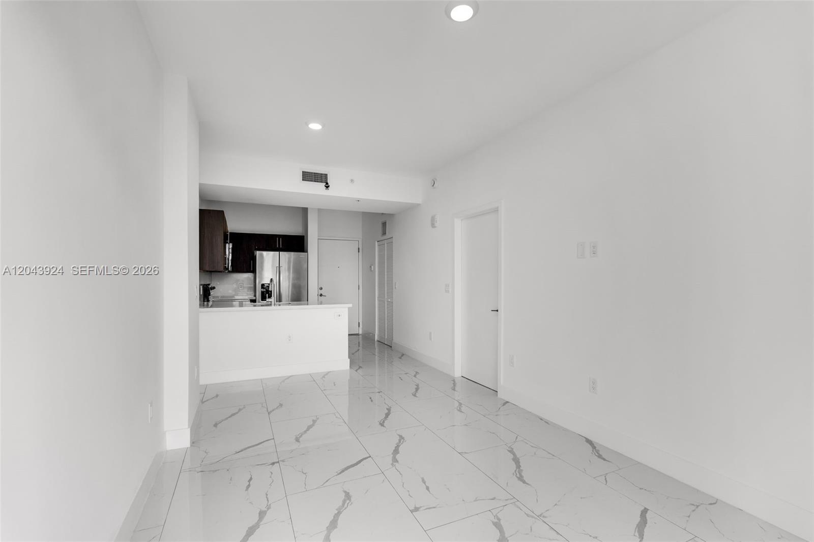 1 Curtiss Pkwy # 301, Miami Springs FL 33166 photo 5
