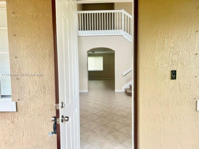 946 NW 206th St, Miami Gardens FL 33169 photo 2