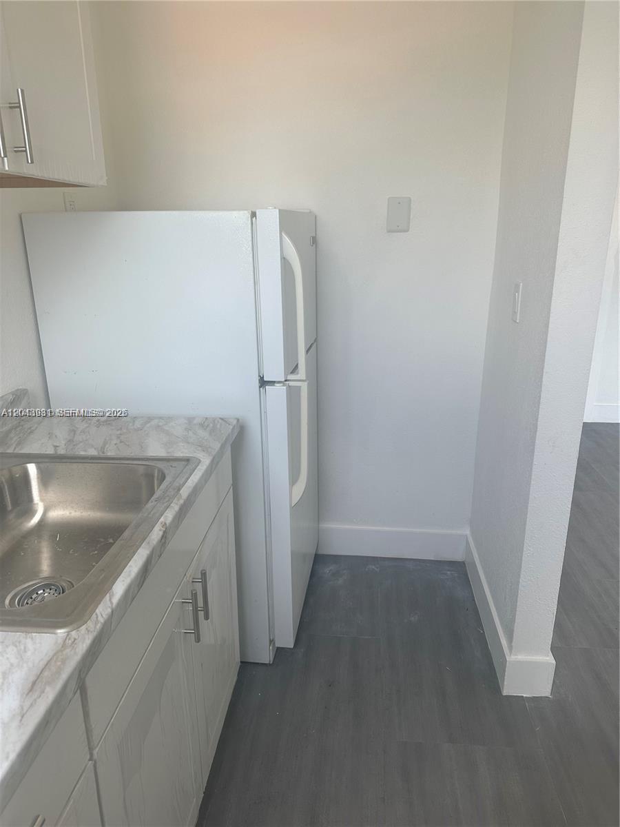 2961 SW 5th St # 21, Miami FL 33135 photo 2