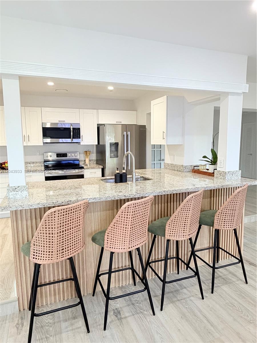 3430 NW 21st Ave # 3430, Oakland Park FL 33309
