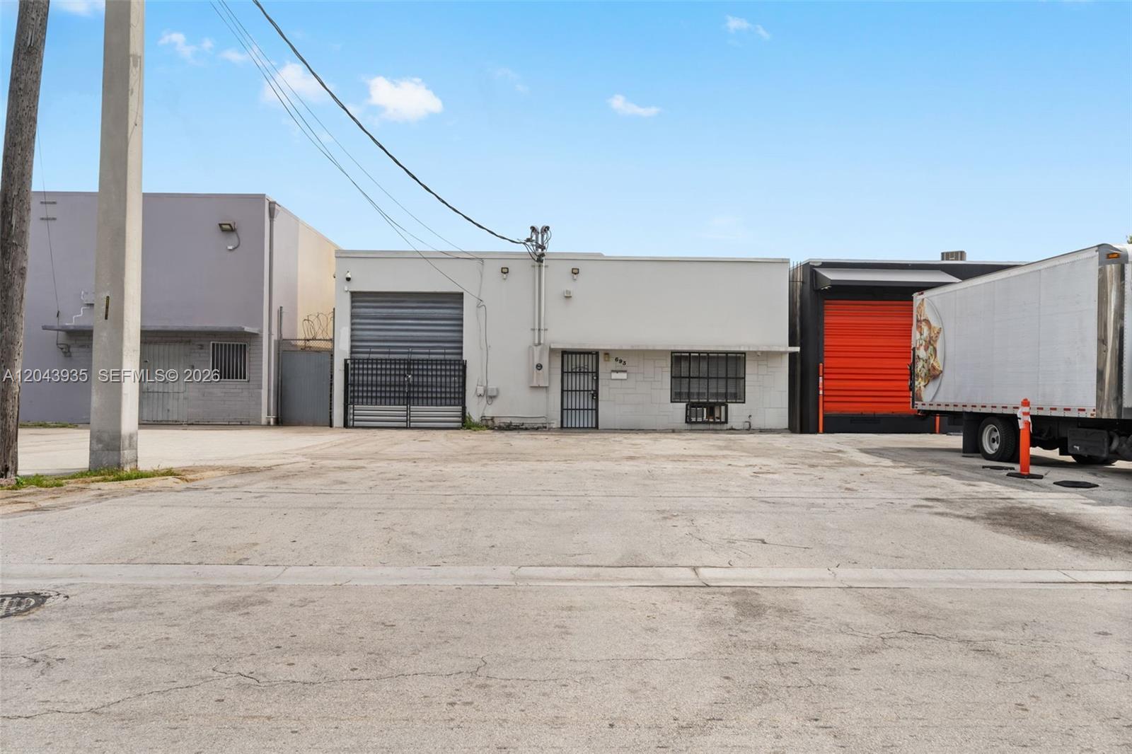 693 W 26th St, Hialeah FL 33010 photo 2