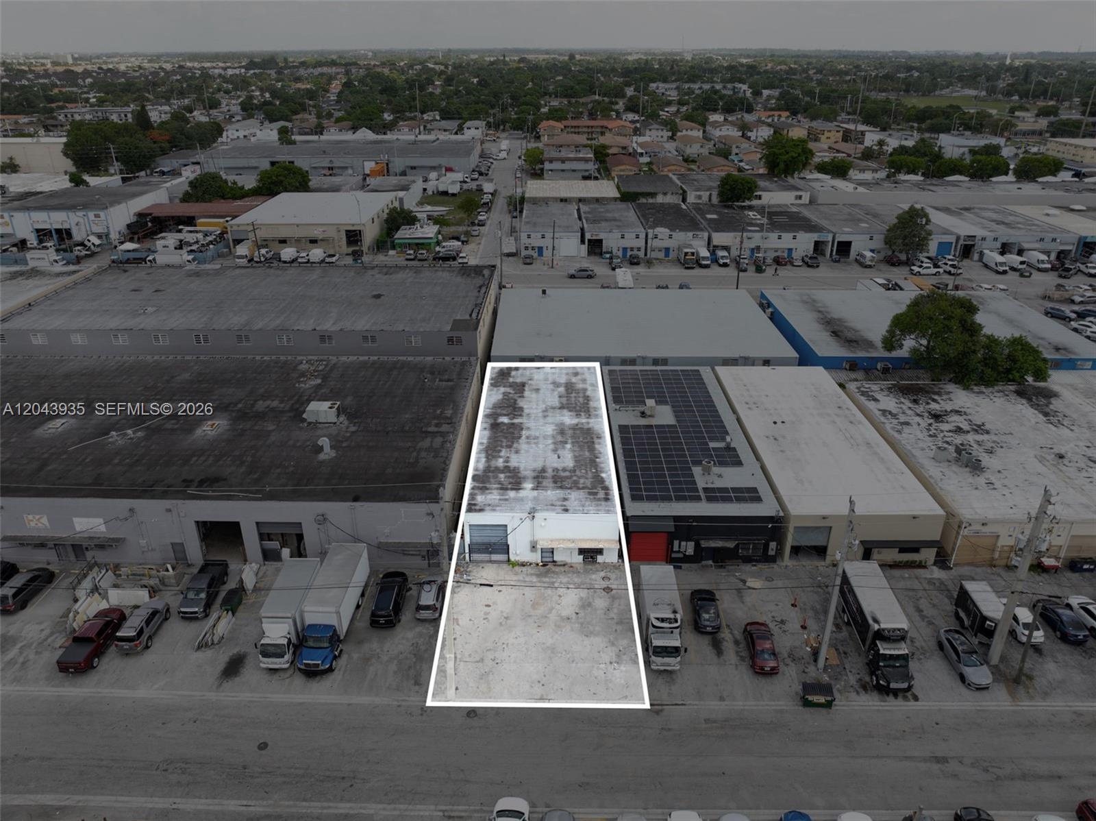 693 W 26th St, Hialeah FL 33010