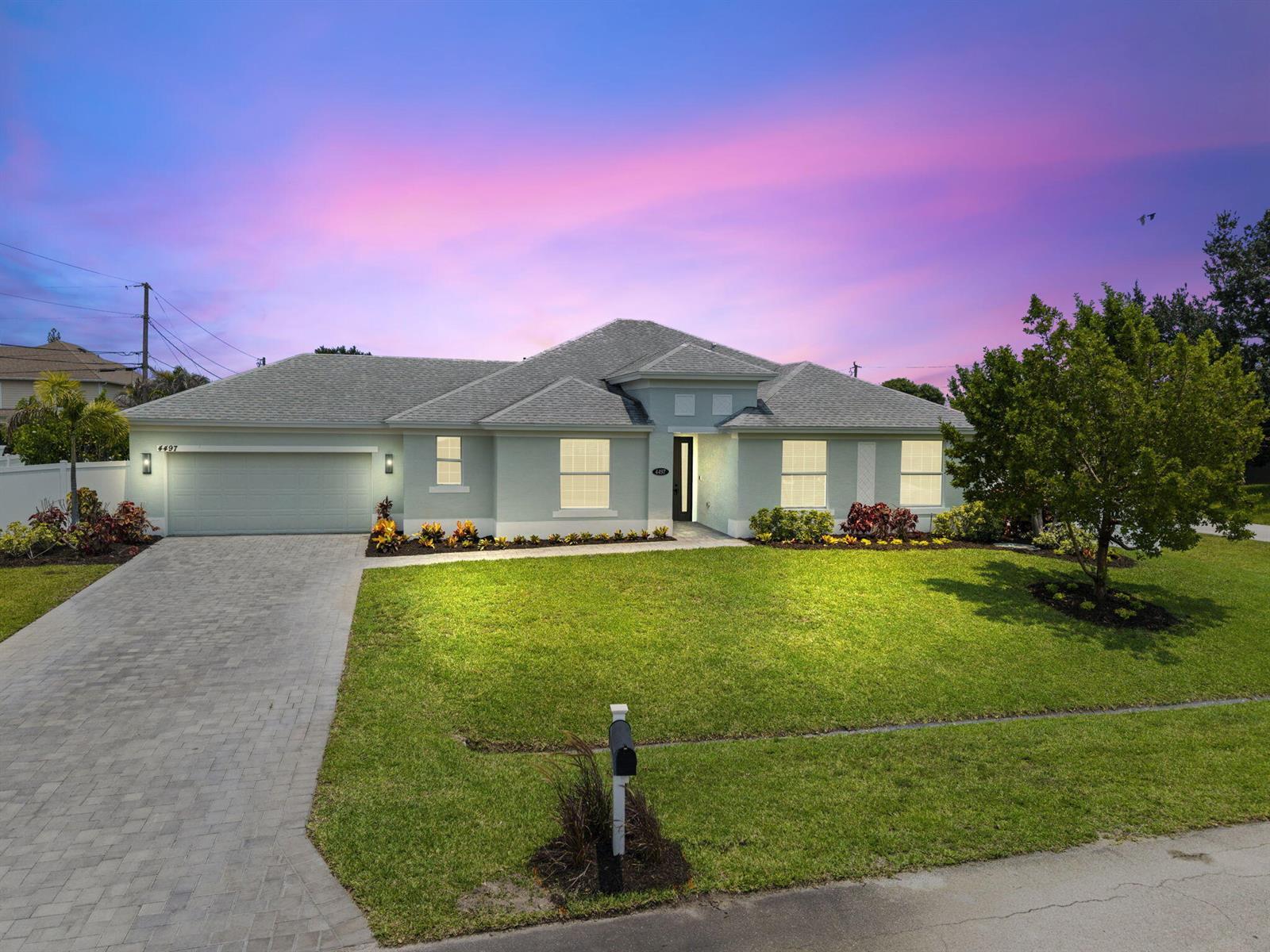 4497 SW Farmington Street, Port St. Lucie FL 34953