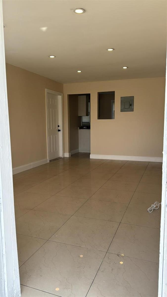 3734 Avenue S, Riviera Beach FL 33404 photo 2